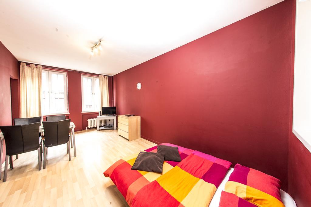 Rentbynight Aparthotel Bryssel Rum bild